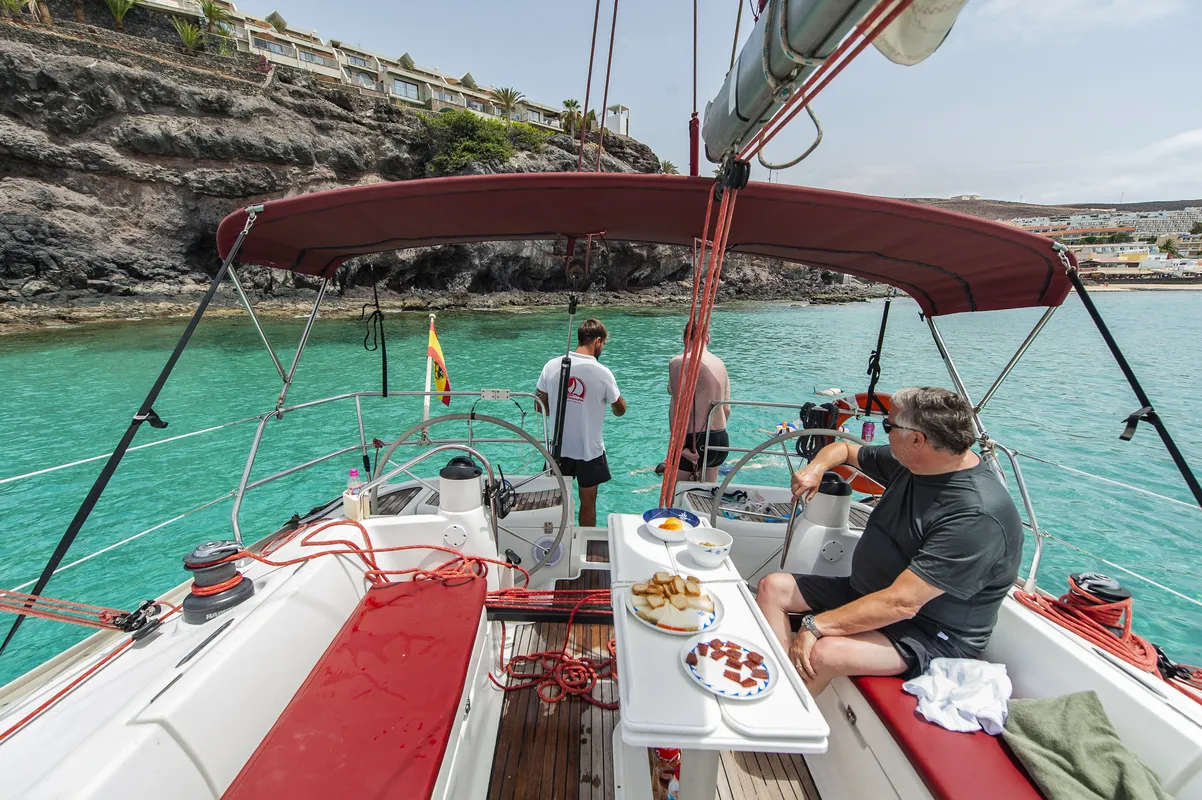 Jeanneau Sunfast43