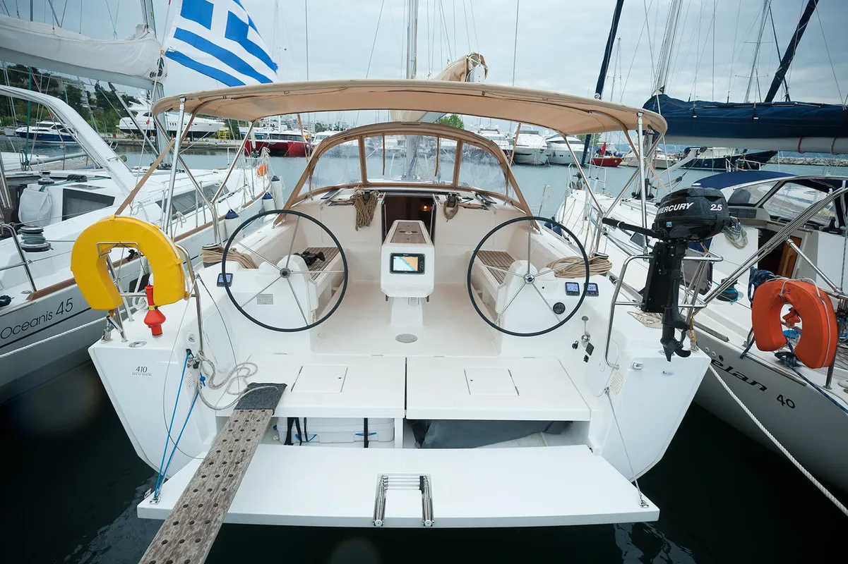 Dufour Yachts 410 Grand Large