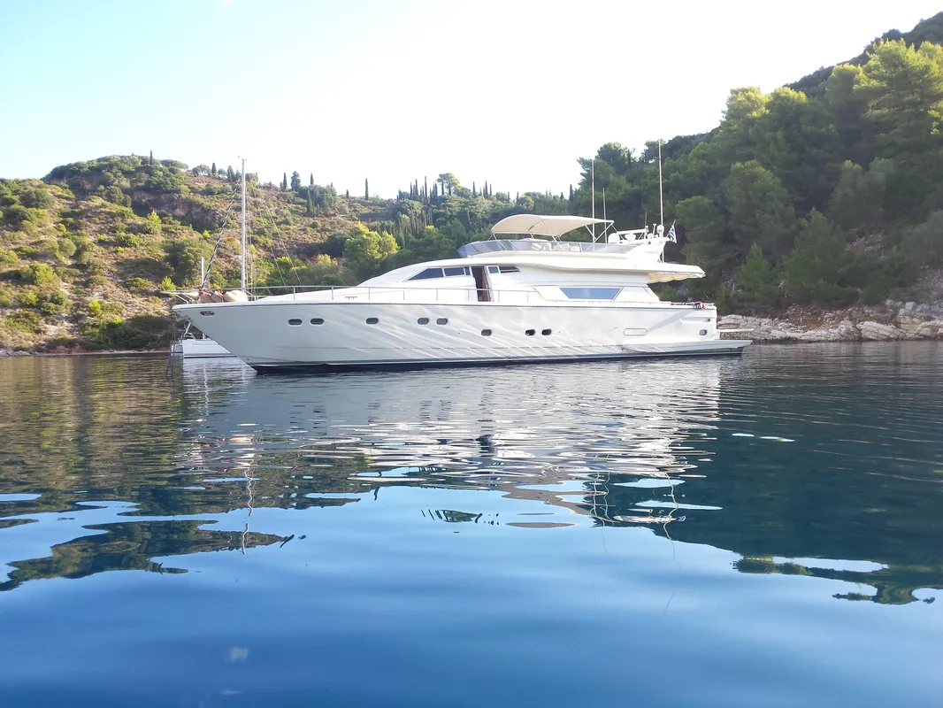 Ferretti 225F