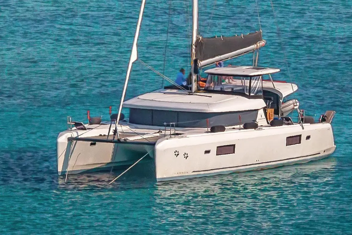 Beneteau Lagoon 42