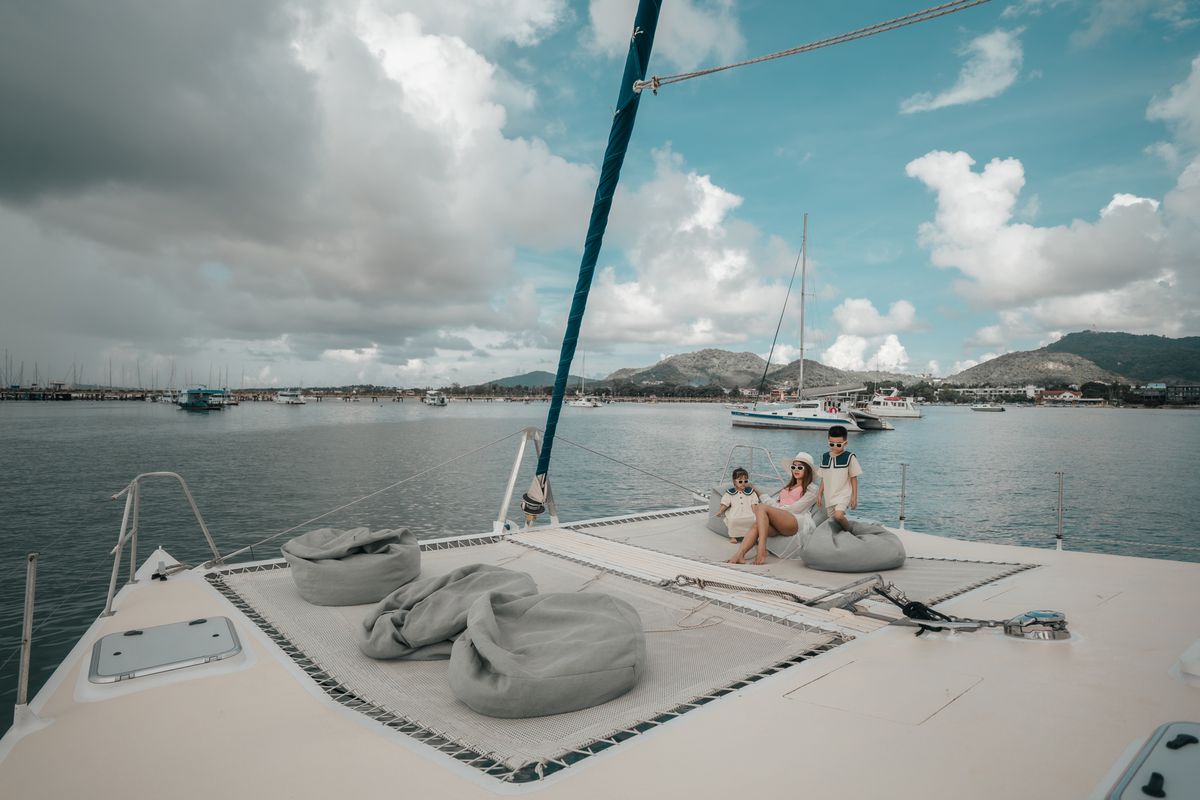 mumby catamaran philippines