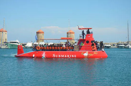 Giannikos Semi Submarine