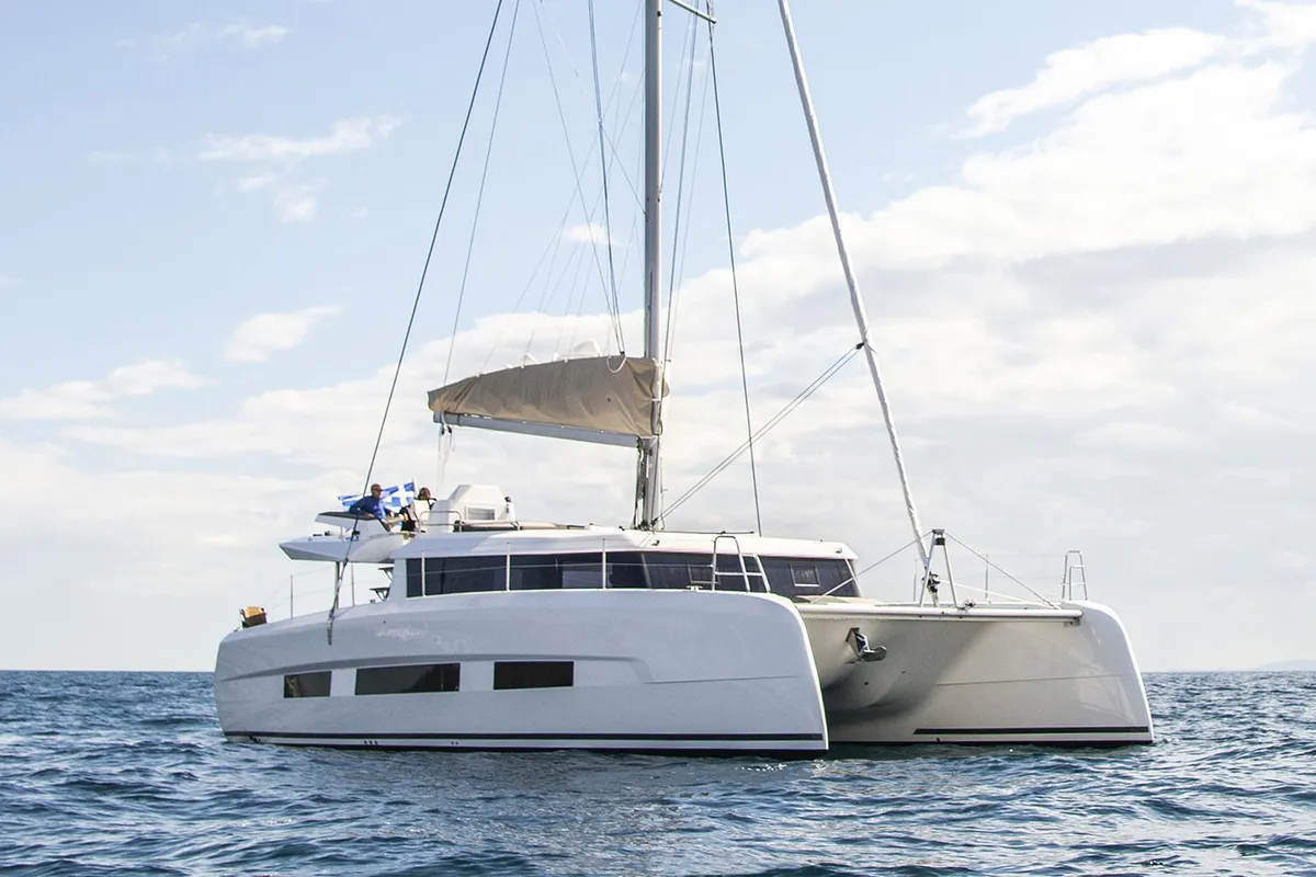 Dufour Yachts 48