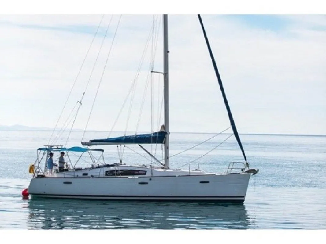 Beneteau Oceanis 43