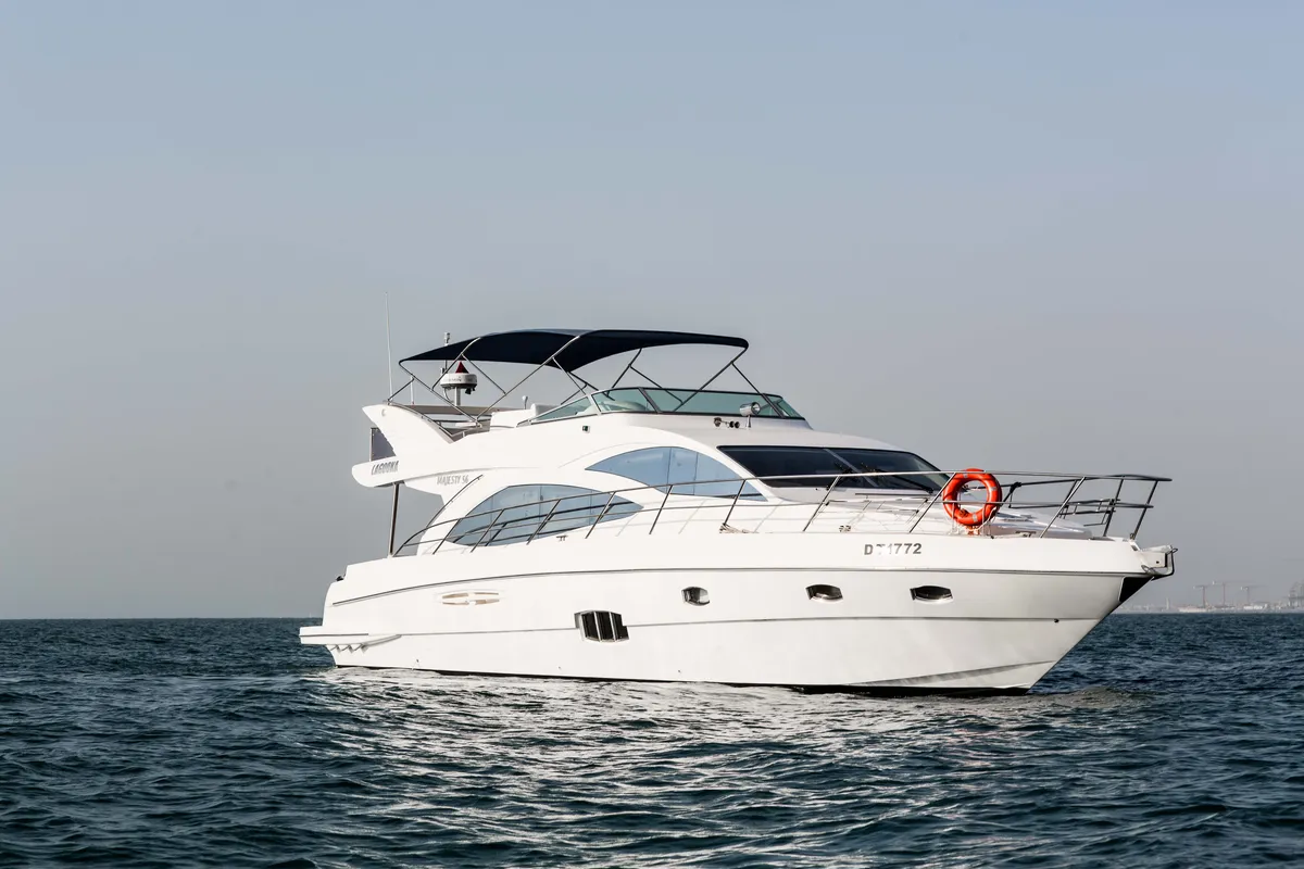 Gulf Craft Majesty 56