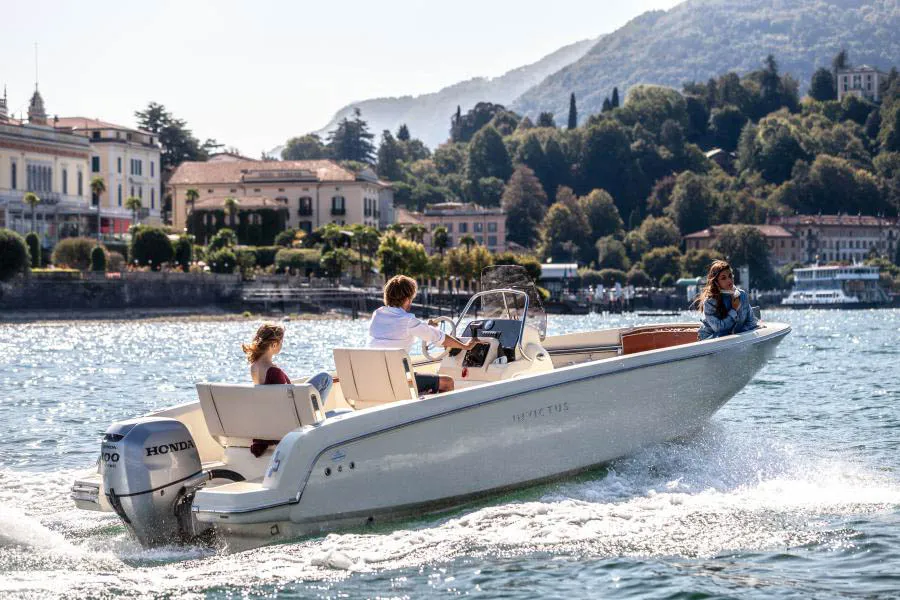 Invictus Yachts 190 FX