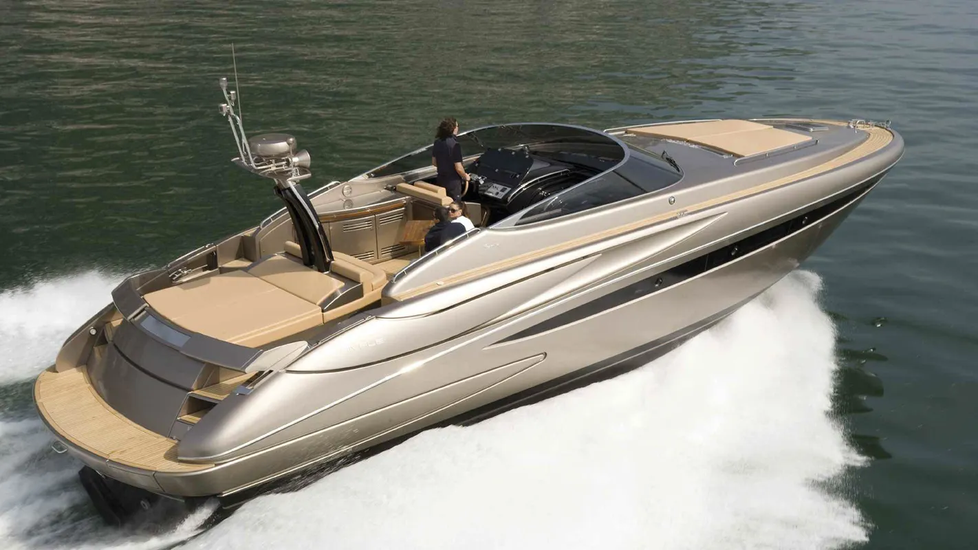 Riva Rivale 52