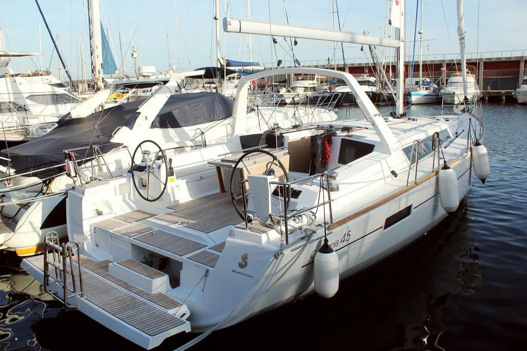 Beneteau Oceanis 45