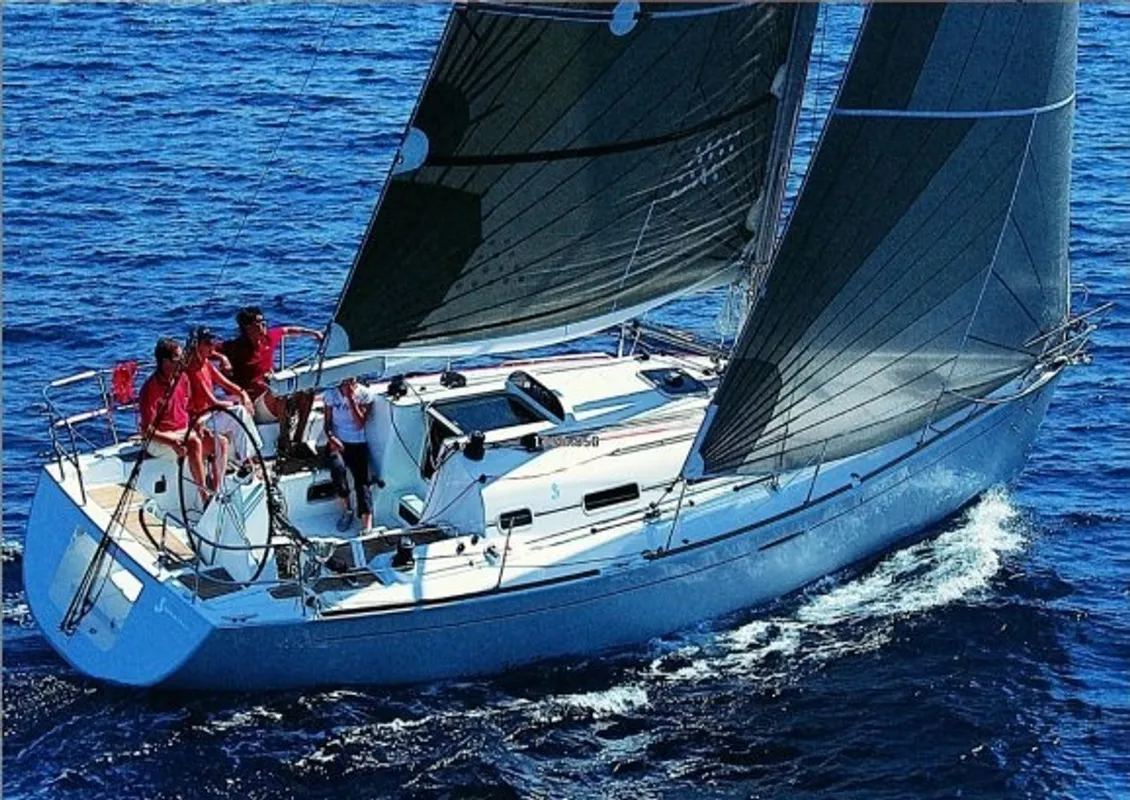 Beneteau First 36.7