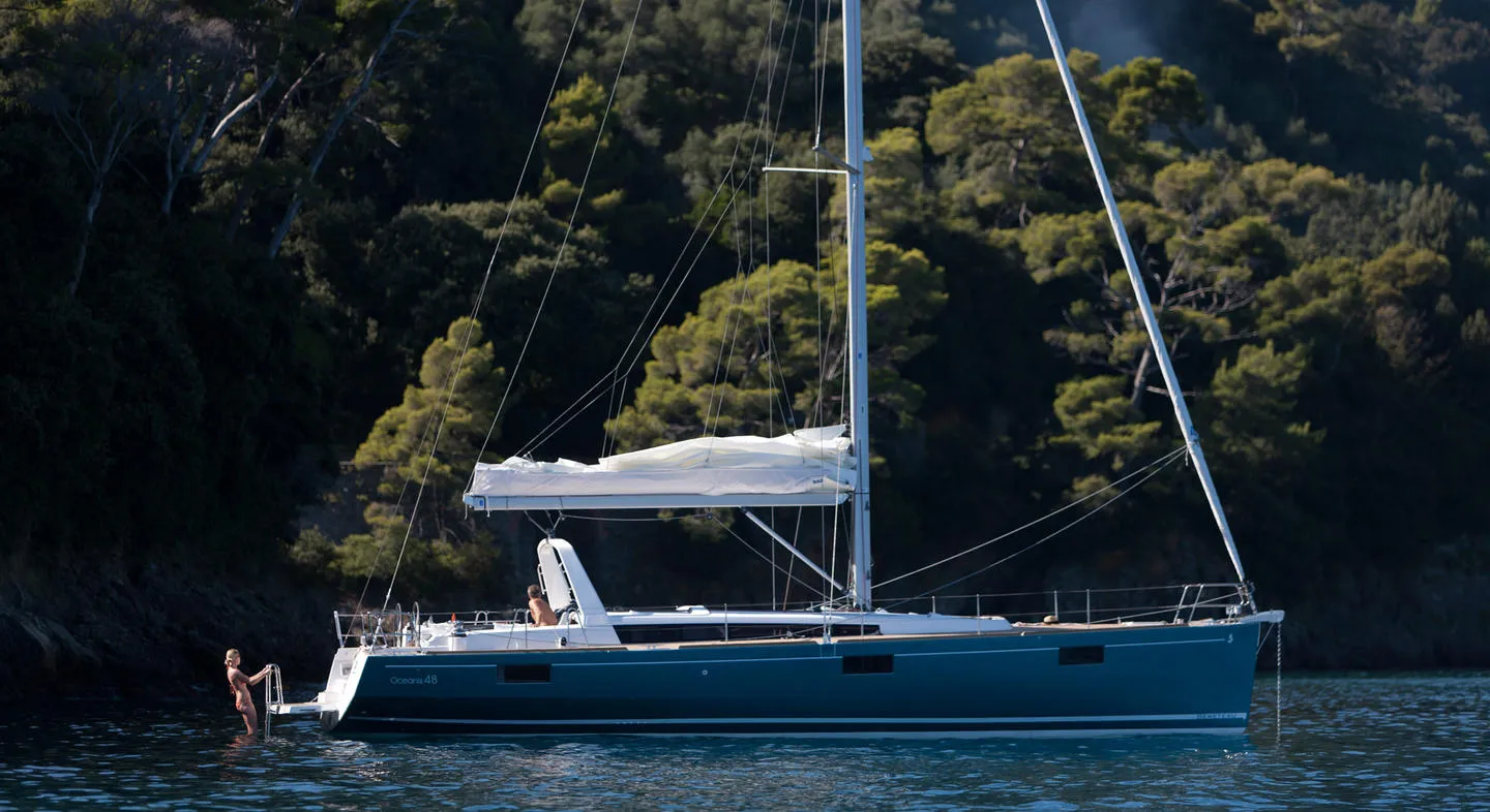 Beneteau Oceanis 48