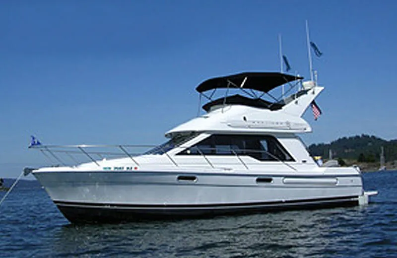 Bayliner 33