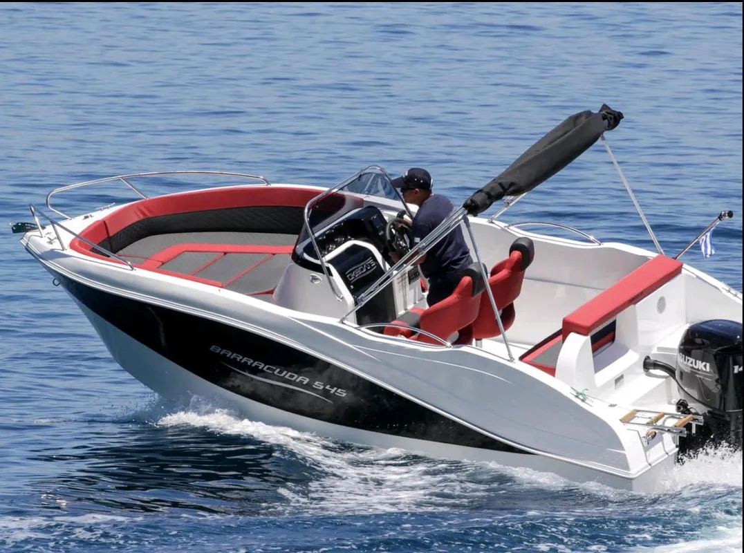 Oki boat  Barracuda 