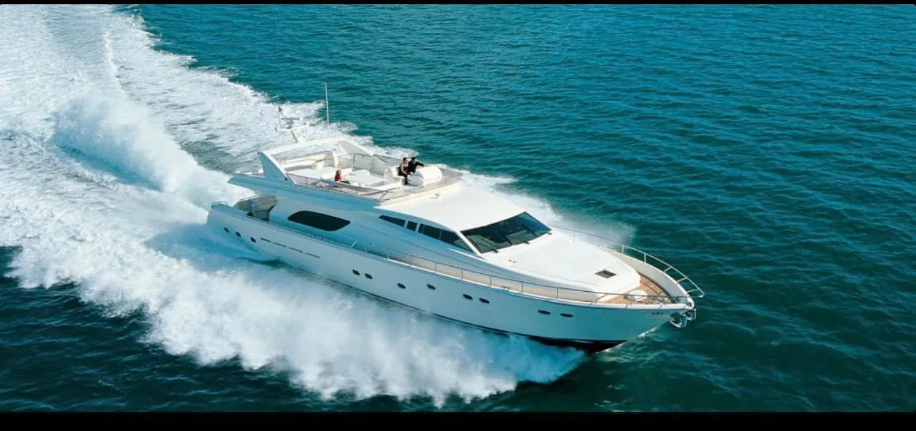 Ferretti 80