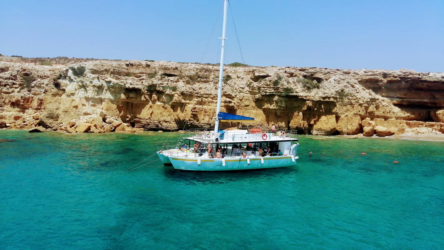 Humming Bird Catamaran