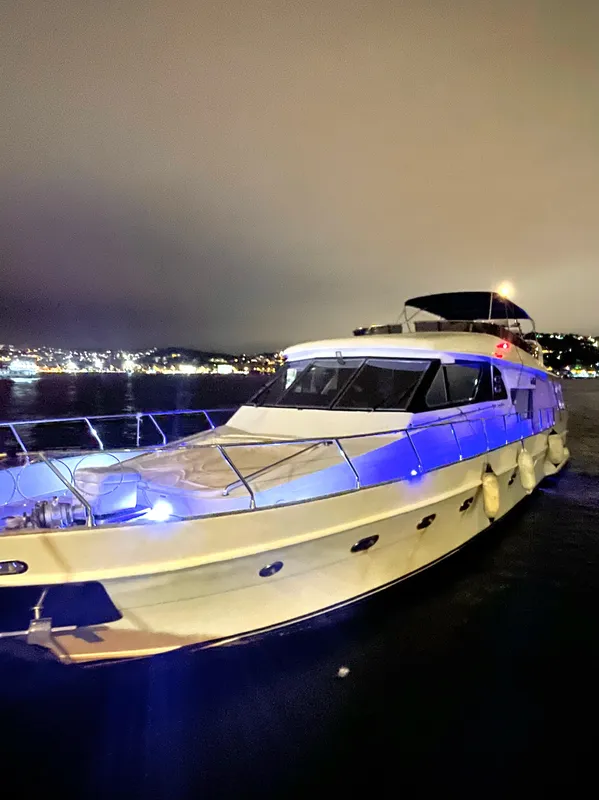 Bosphorus Yacht  Motor Yacht 