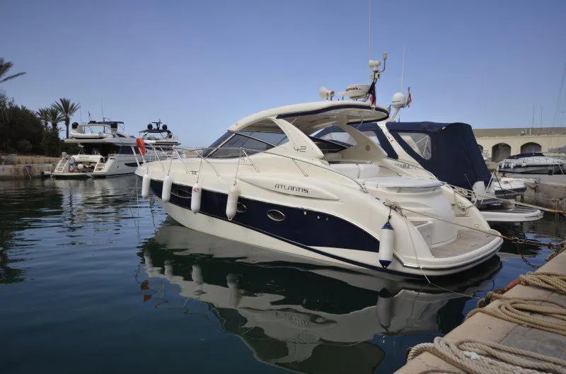 Azimut 42