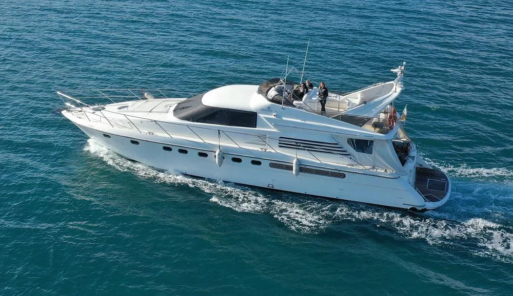 Fairline Squadron 67