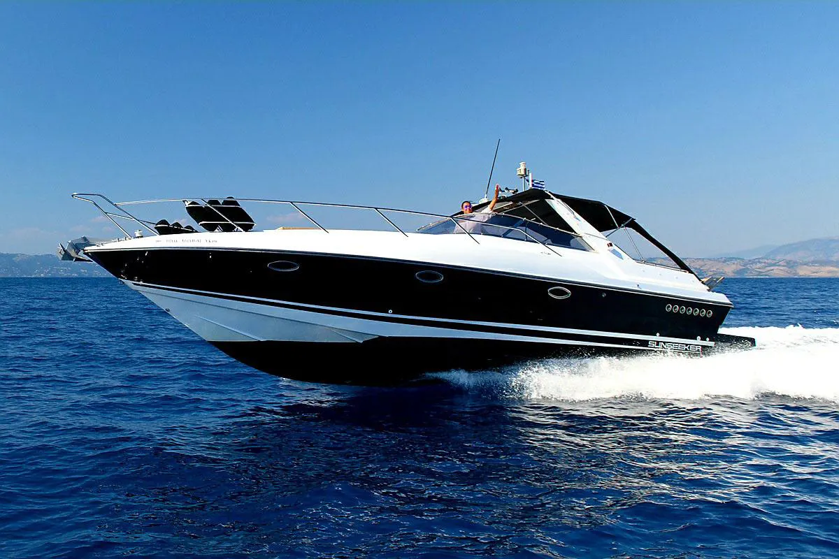 Sunseeker Martinique 