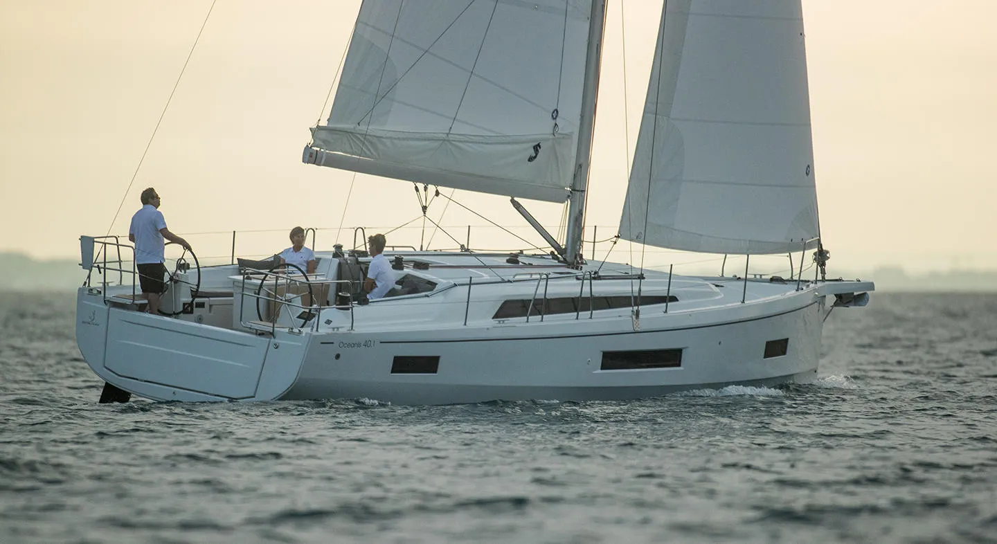 Beneteau 40.1