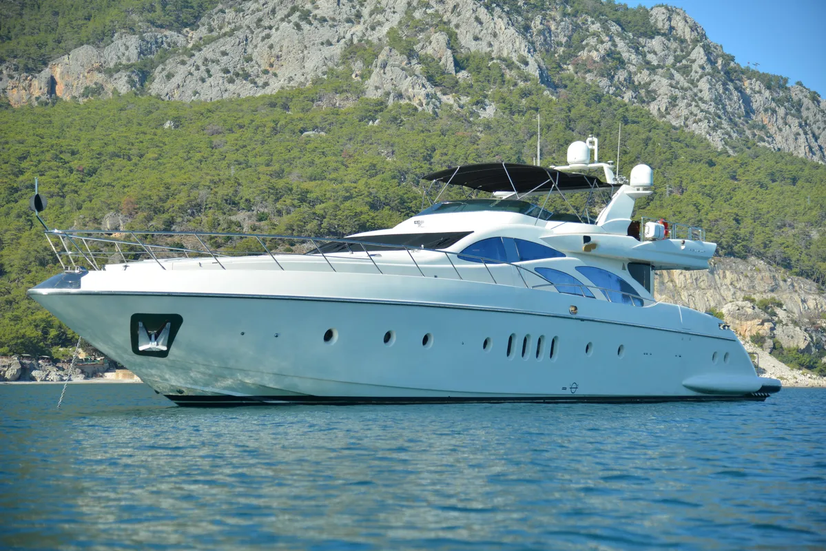 Azimut 98