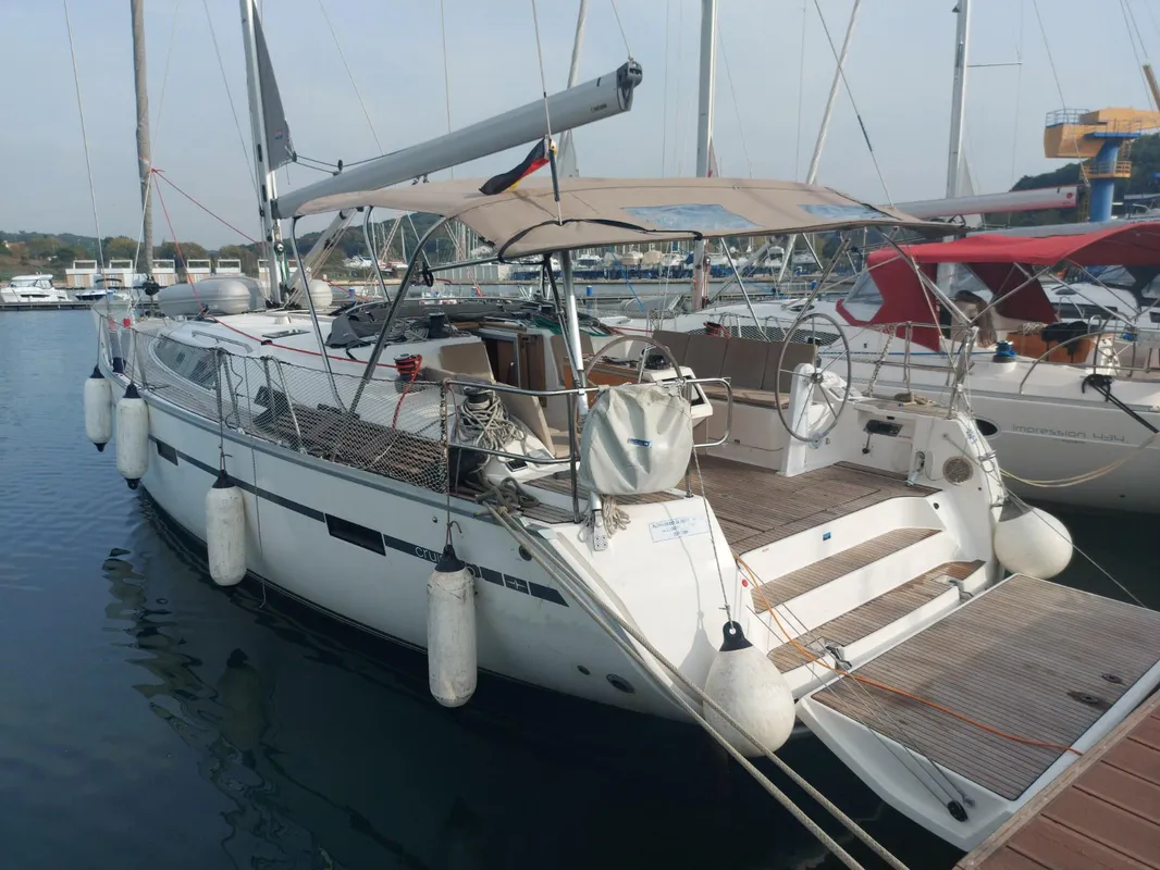 Bavaria 51 cruiser