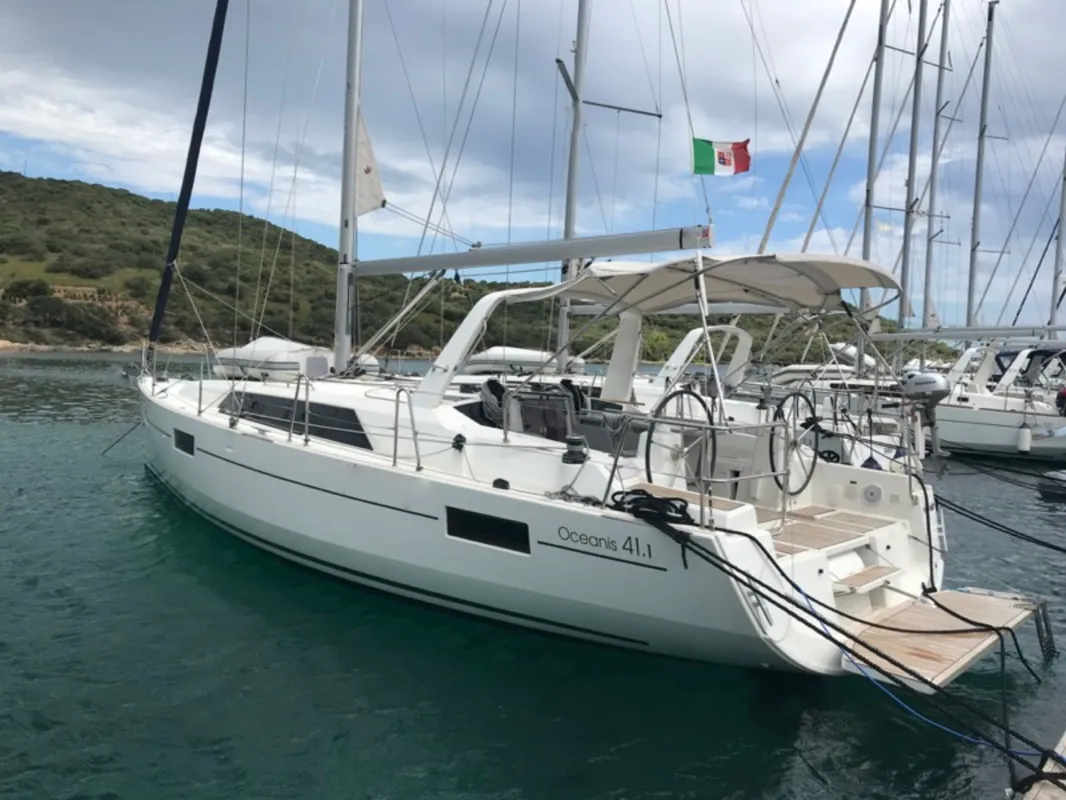 Beneteau Oceanis 41.1