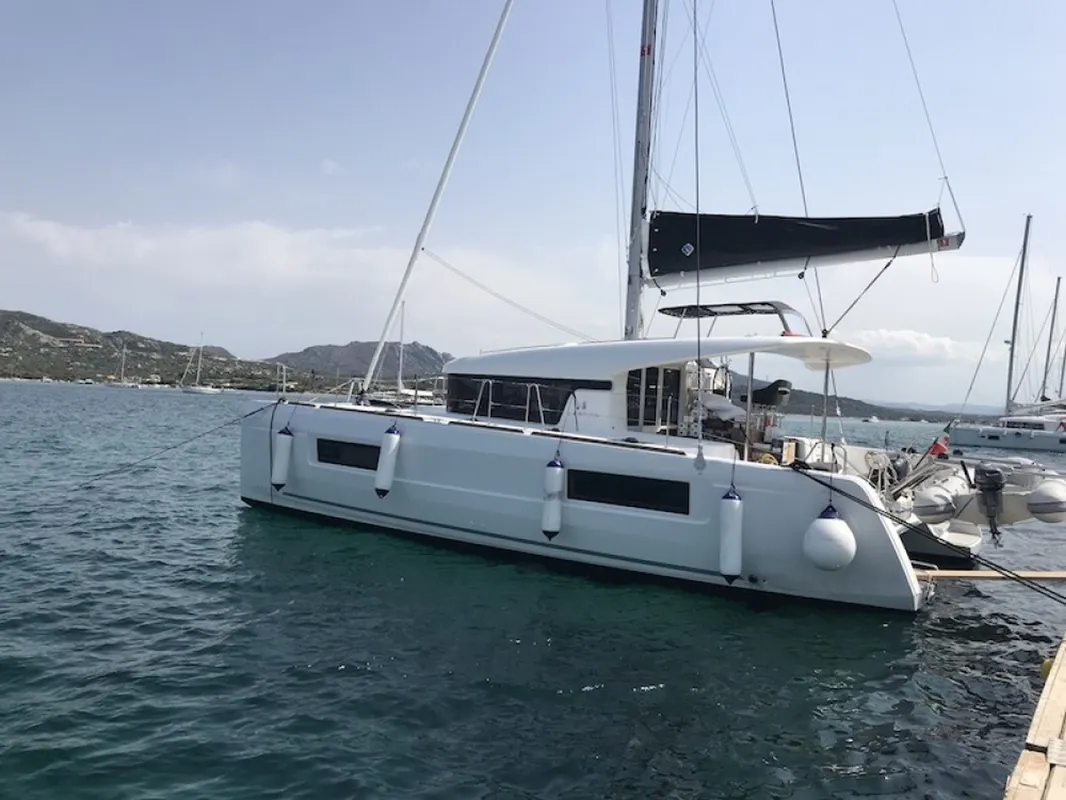 Lagoon 40