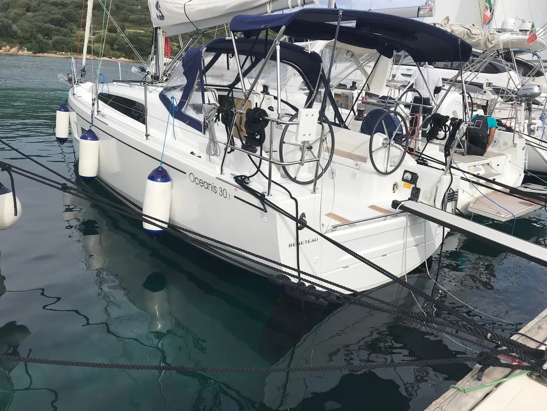 Beneteau Oceanis 30.1