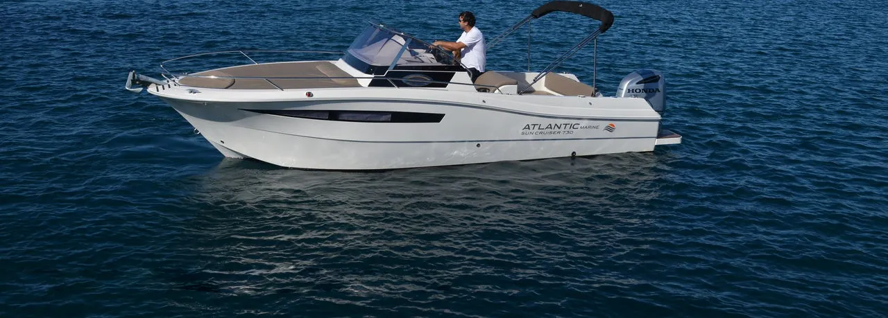 Atlantic Marine  750 Sun Cruiser