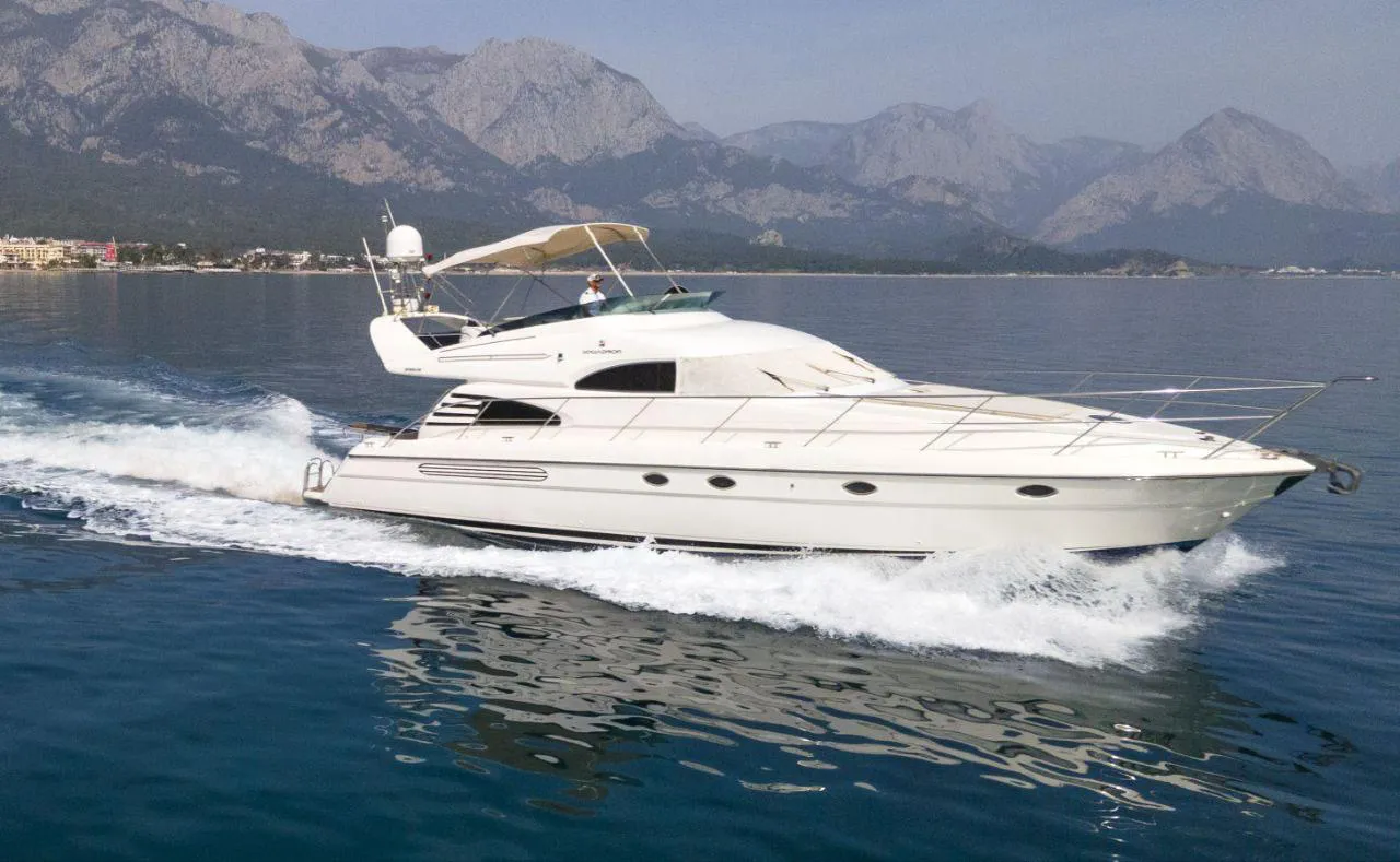 Fairline Squadron 55