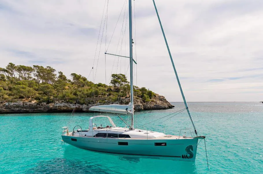 Beneteau Oceanis 41.1 Poison