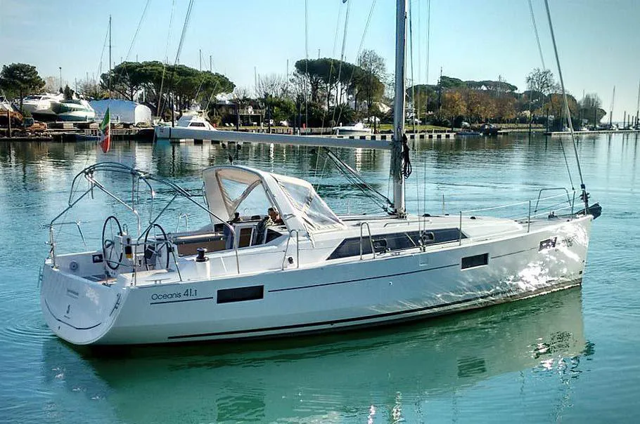 Beneteau Oceanis 41.1