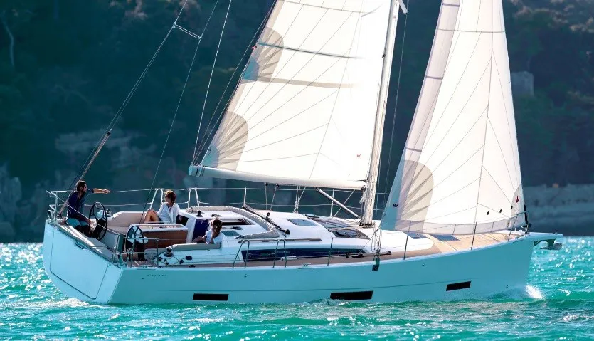 Dufour Yachts 382 Grand Large