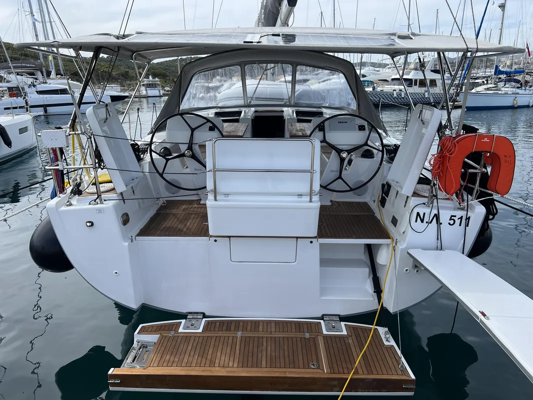 Hanse 508