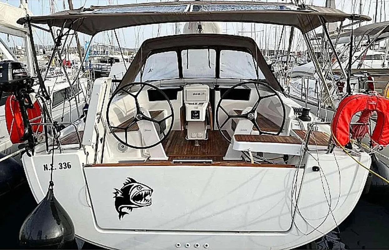 Hanse 418