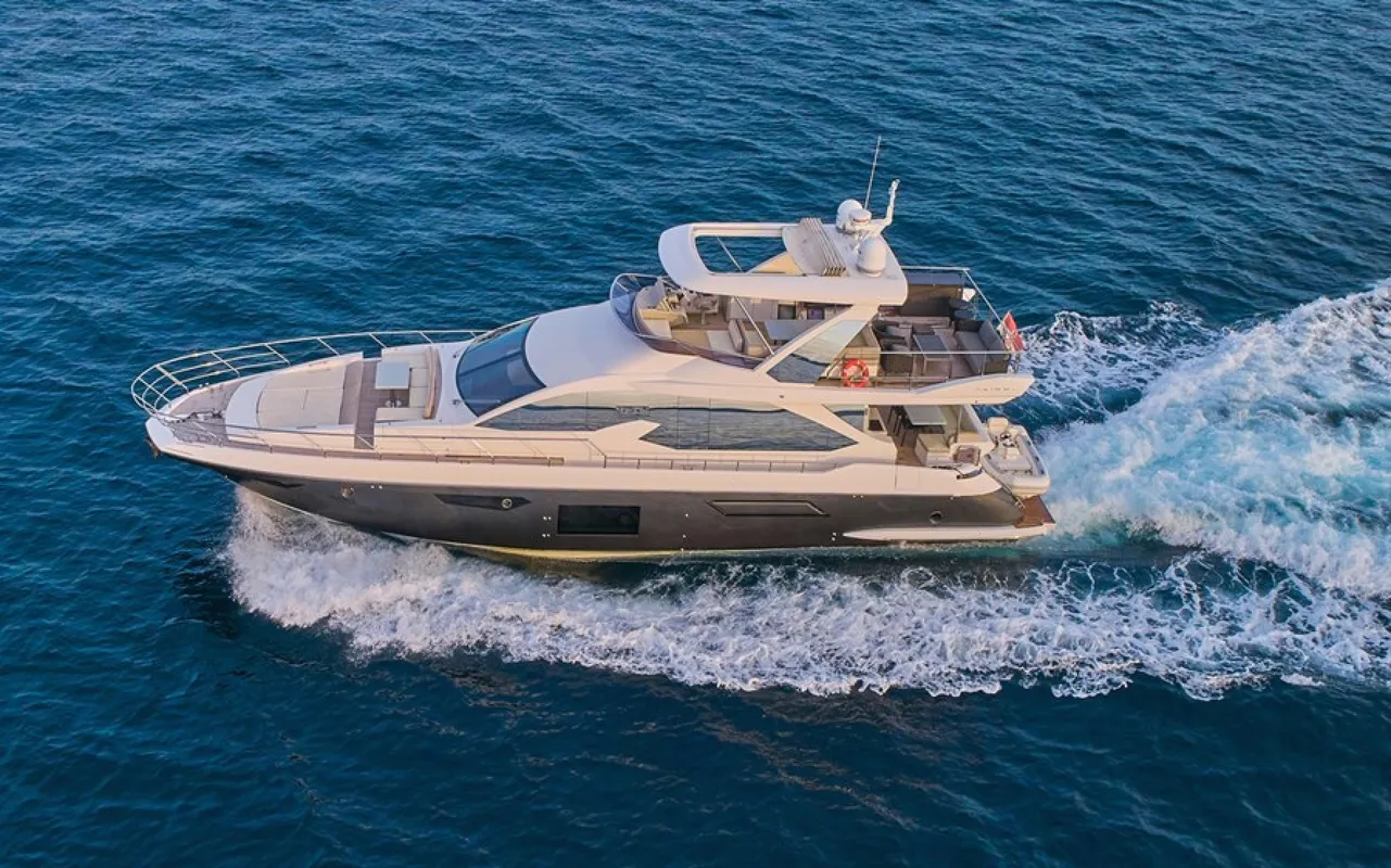 Azimut 72