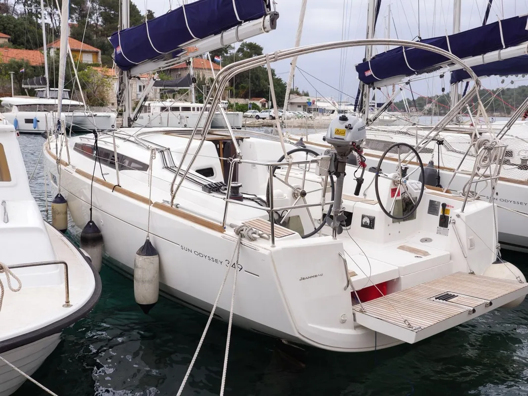 Jeanneau Sun Odyssey 349