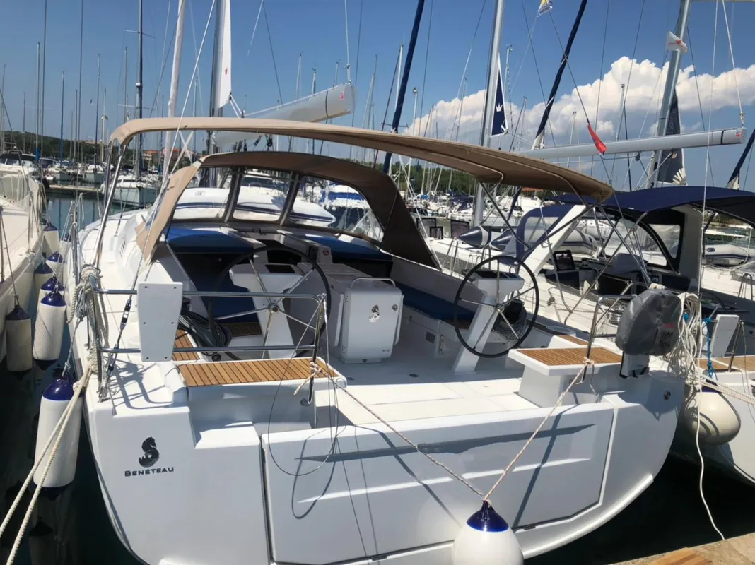 Beneteau Oceanis 51.1