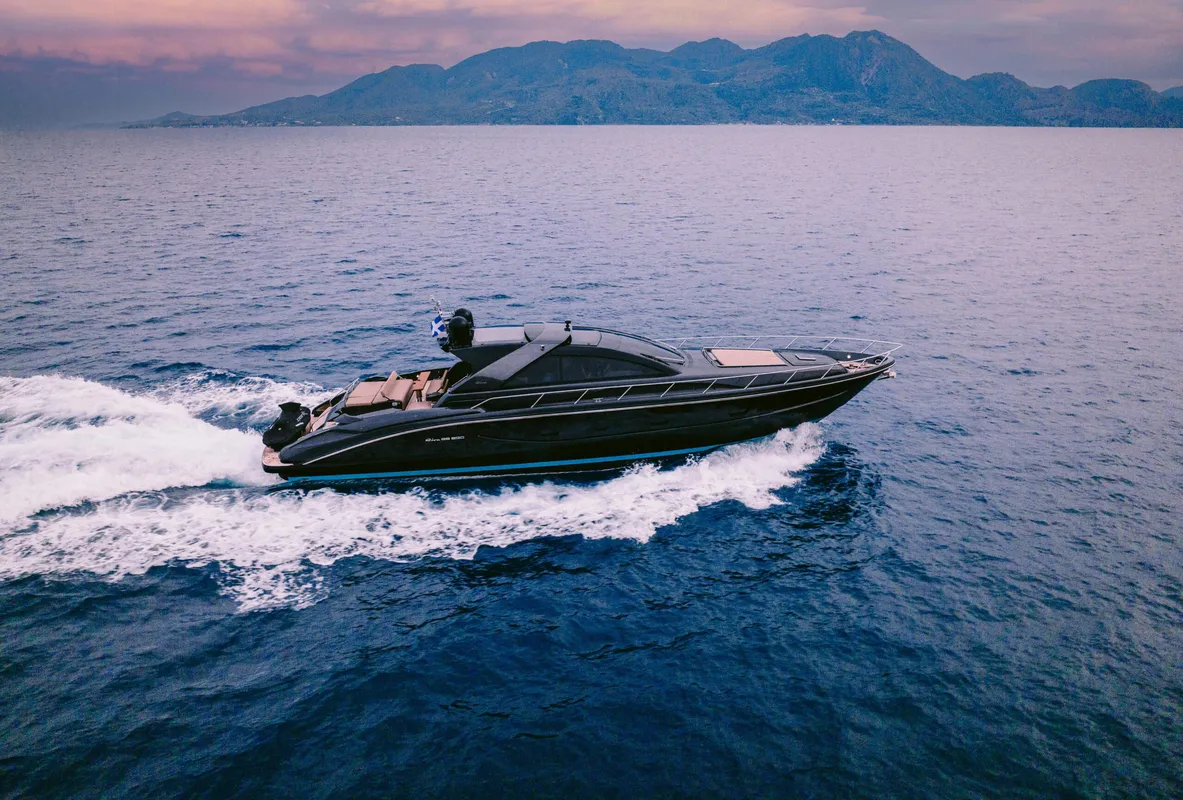 Riva 68 Ego