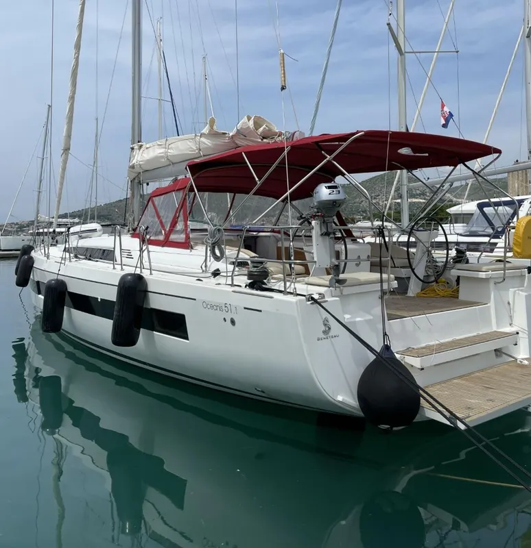 Beneteau Oceanis 51.1