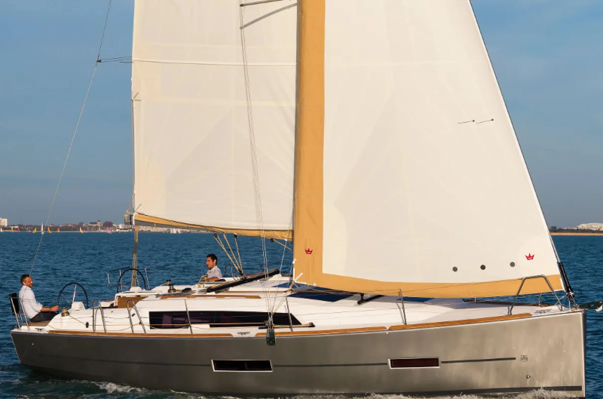 Dufour Yachts 382 Grand Large