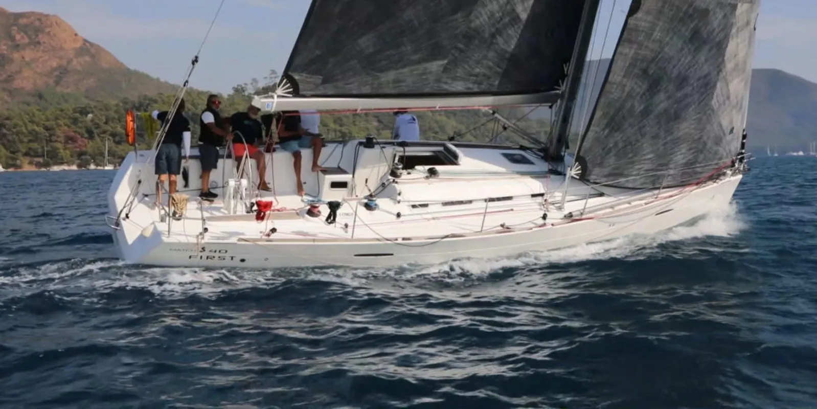 Beneteau First 40