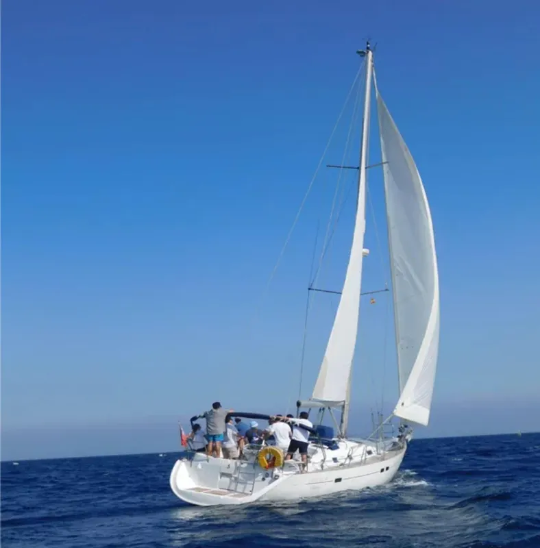 Beneteau Oceanis 423