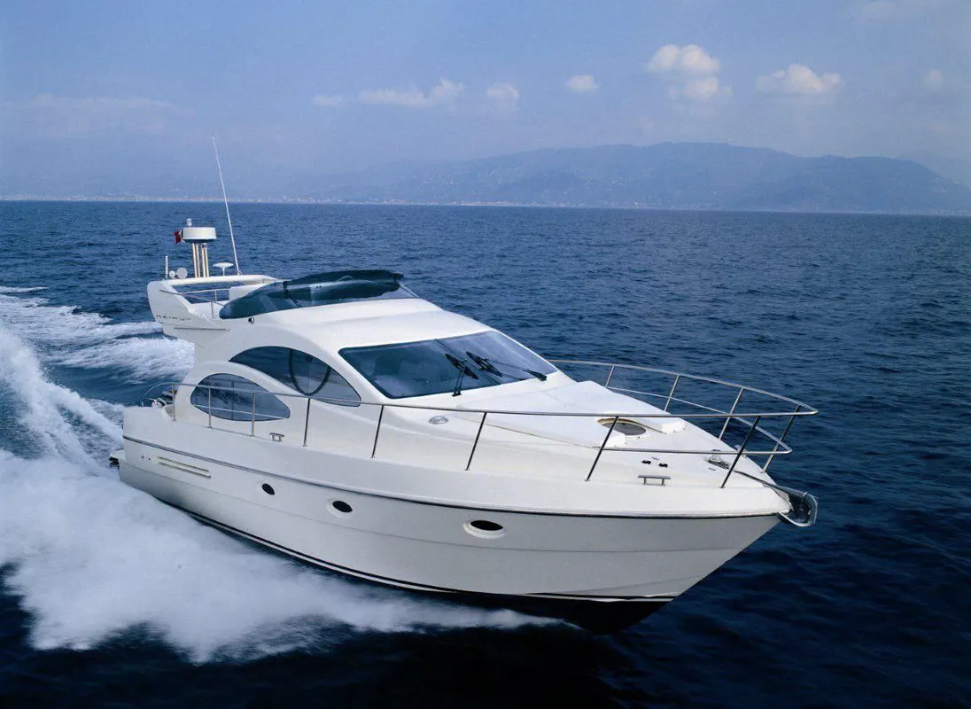 Azimut 42