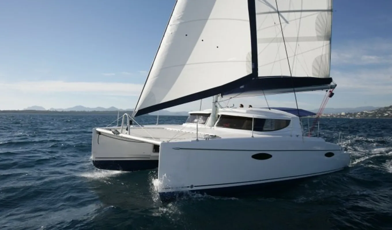 Fountaine Pajot 40