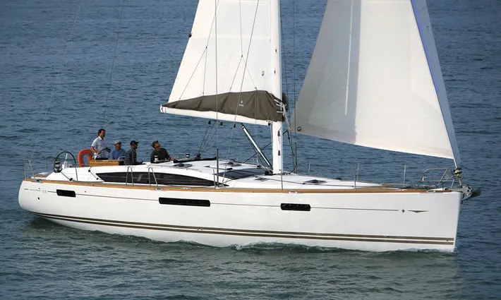 Jeanneau 53