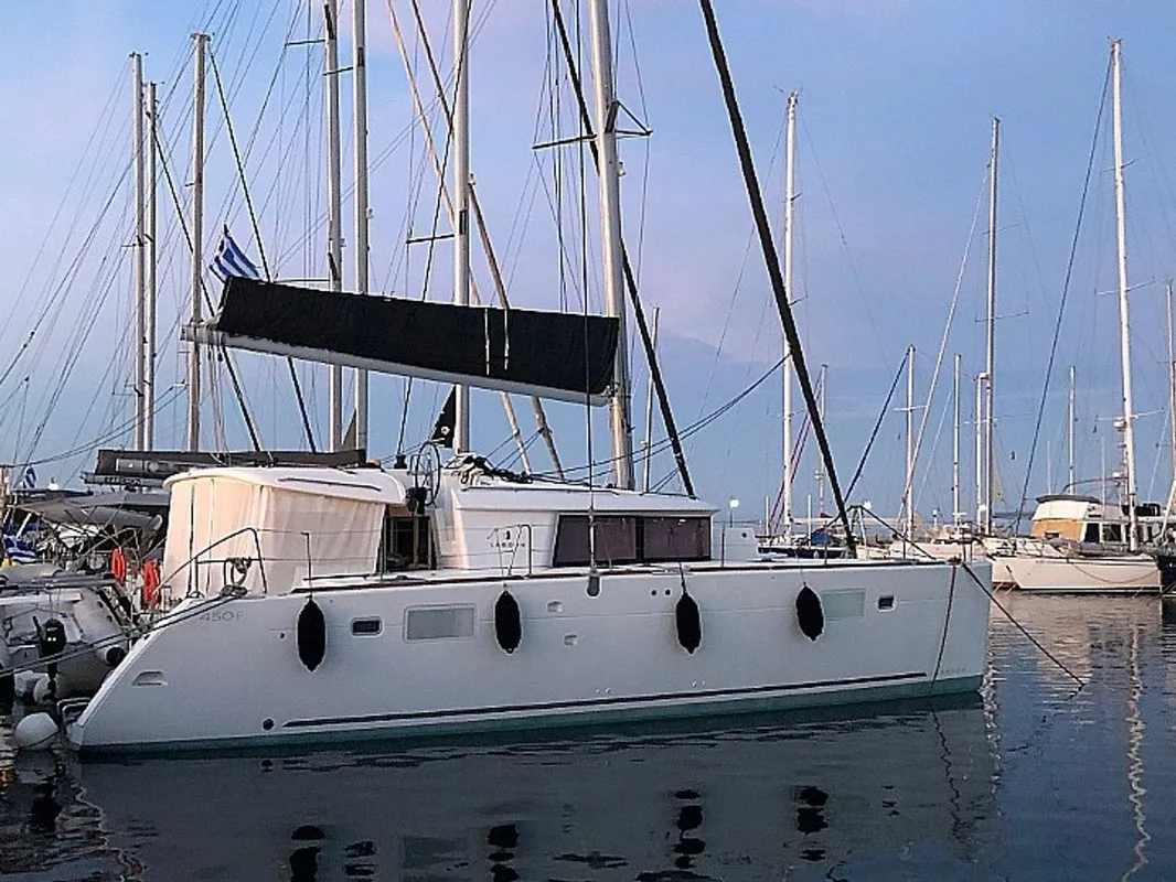 Lagoon  450 Flybridge