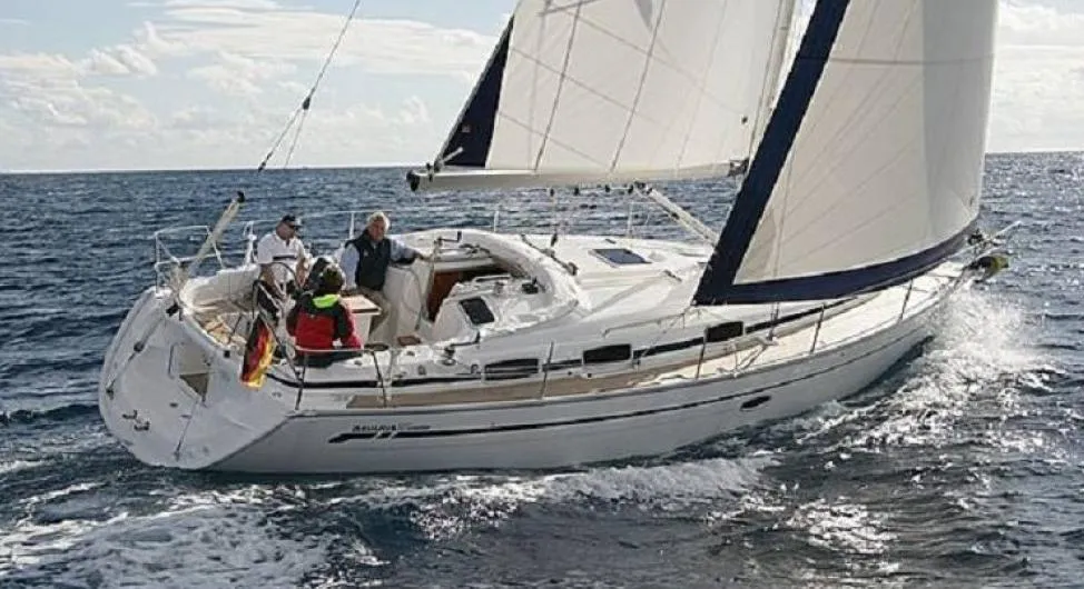 Bavaria 38