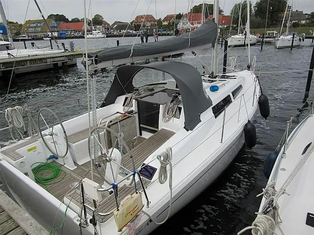 Hanse 315