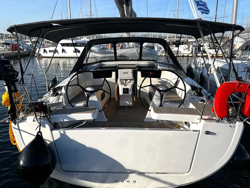 Hanse 418